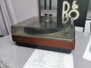 BEOGRAM 1000 TURNTABLE